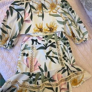 Floral Print Dress with Lace Trim